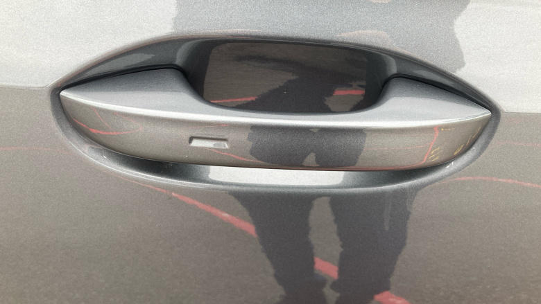 Ford Transit Connect 250 L2 Petrol 1.5 EcoBoost PHEV 150 Limited Van Auto